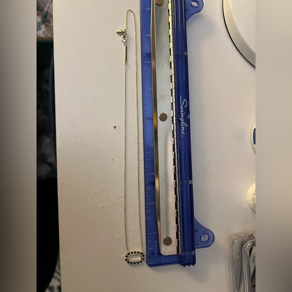 Kendra Scott Gold Necklace with Black Accents - Picture 5 of 5